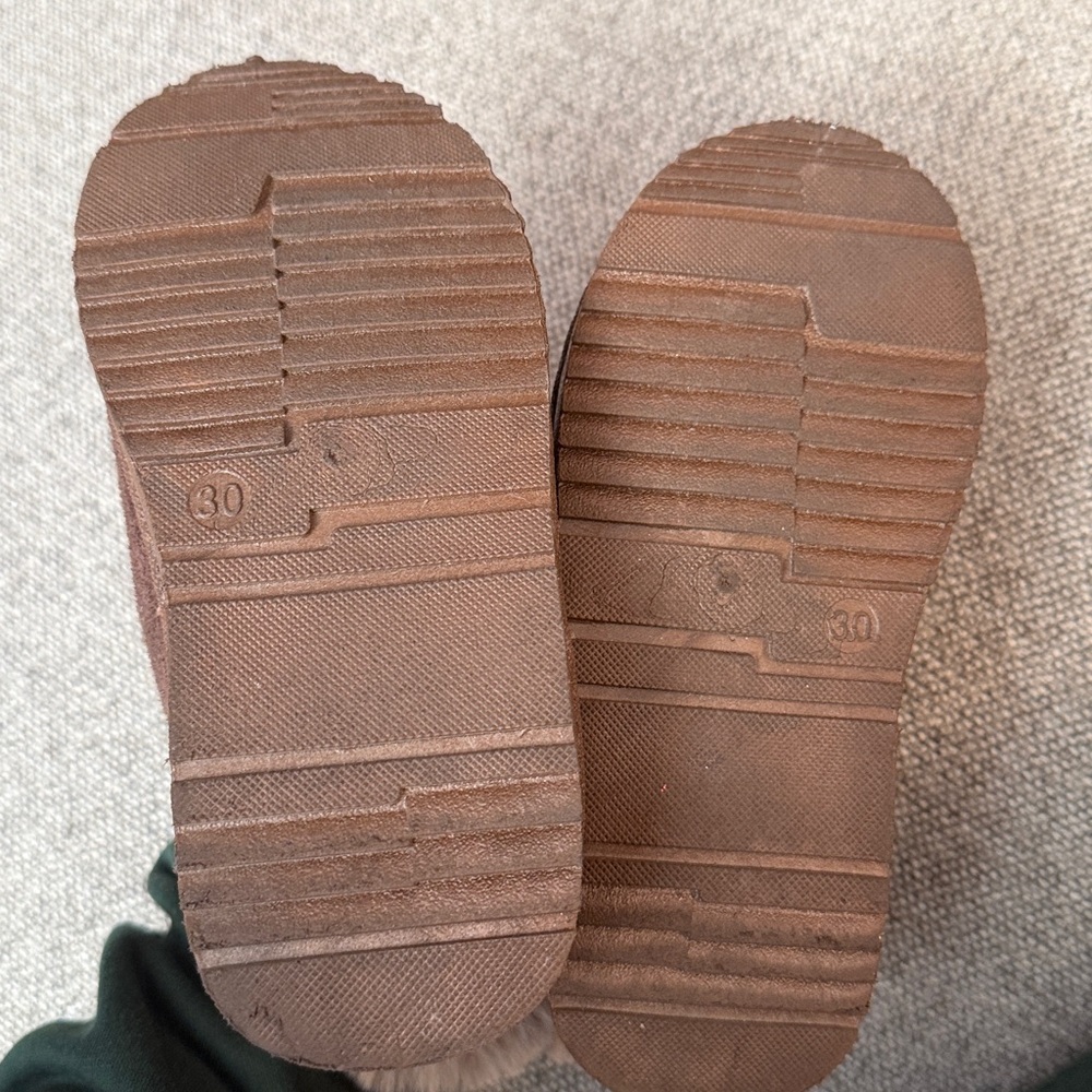 Kids 12 faux Fur-Lined Boots - Picture 4 of 5